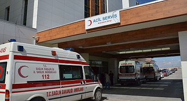 Karaman'da Çatıdan Düşen Genç Ağır Yaralandı