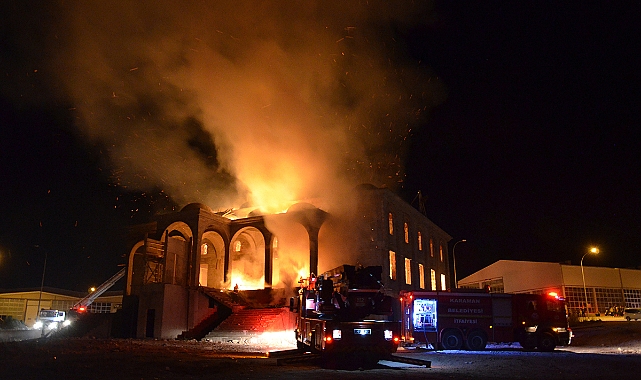 Sanayi Sitesi'ndeki Cami İnşaatında Büyük Yangın