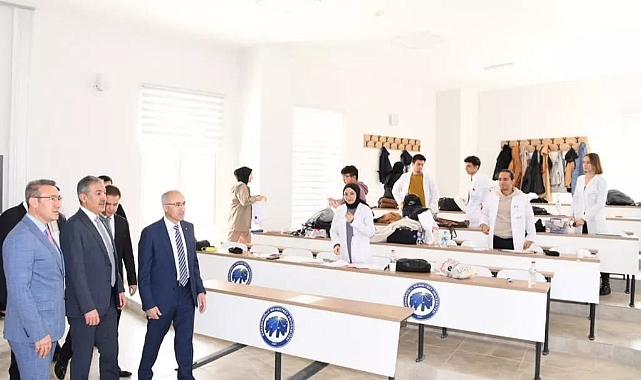 KMÜ Dişhekimliği Fakültesi'nin 2. Entegre kliniği açıldı