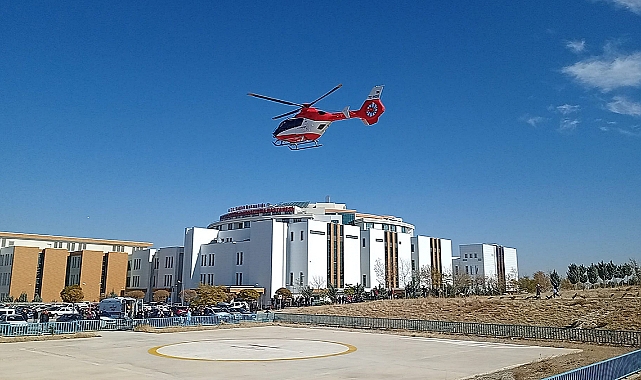 Helikopter Ambulans 55 Yaşındaki Hasta İçin Havalandı