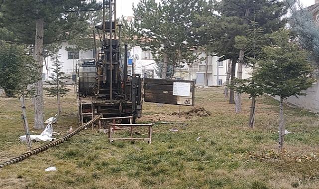 Ulu Cami Bahçesine Kim Ve Ne Yapacak?