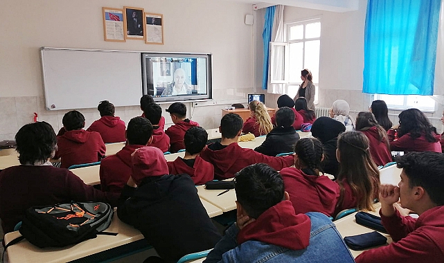 Timsal Karabekir, Öğrencilerle Buluştu