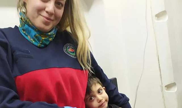 Karaman Ekibi Adıyaman'da İki Küçük Çocuğa Hayat Verdi