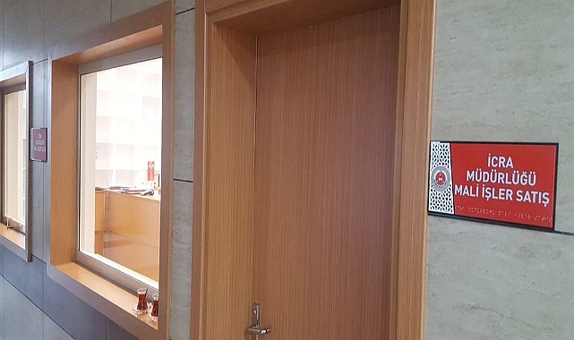 Karaman'ın İlk Avm'si Makro 137 Milyon TL'ye Satıldı
