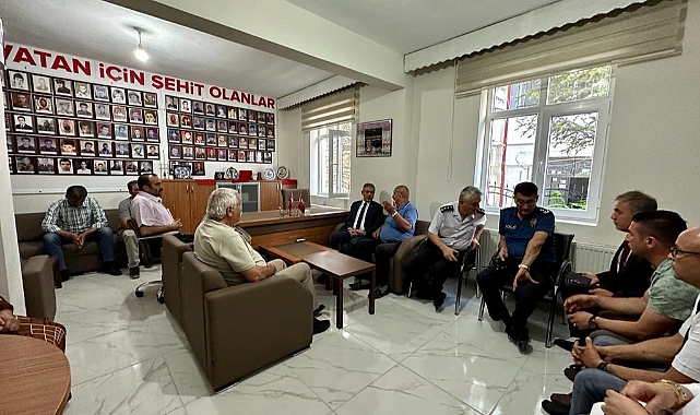 Vali Akkoyun'dan Şehit Aileleri Derneğine Ziyaret
