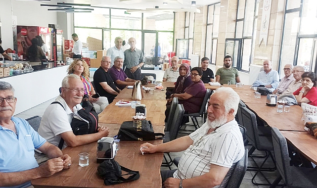 Şairler Bu Sefer Üstadın Şiirlerini Okudular, Üstadı Anlattılar