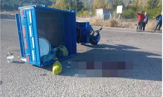 Ermenek'te Pat Pat Aracı İle Minibüs Çarpıştı: 1 Ölü 2 Yaralı