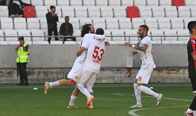 Karaman FK Yeni Hocası C.Erdil İle İlk Maçında Farklı Kazandı: 4-0