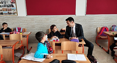 Kaymakam Kaya, Eğitim Faaliyetlerini İnceledi