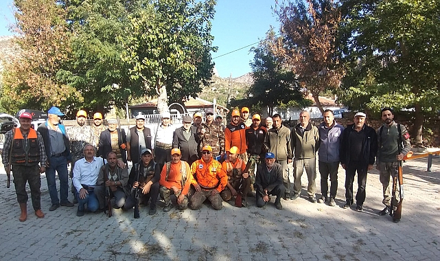 Narlıdere Köyünde Sürek Avı