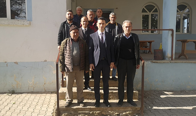 Kaymakam Kaya, Minik Öğrencilerin Dersine Katıldı