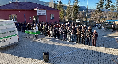 Ayşe Nine Eşine ve Maden Şehidi Oğluna Kavuştu