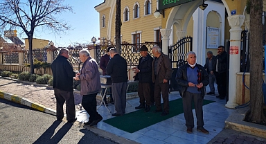 Ermenek'te Şehitler İçin Lokma Dağıtıldı