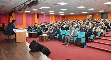 İl Müdürü Mehmet Çalışkan, Eğitim Yöneticileriyle Bir Araya Geldi