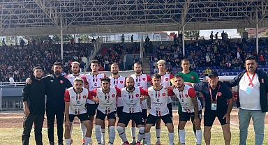 Karaman Gençlerbirliği Evinde Lidere Mağlup Oldu