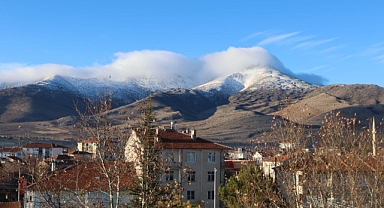 Karaman’ın Yüksek Kesimleri Beyaza Büründü