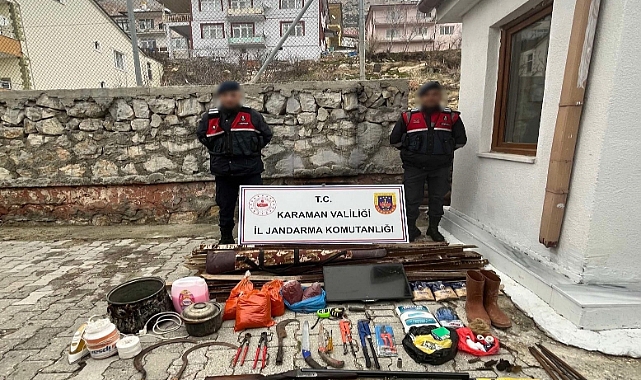 Anamur’dan Çaldıklarını Karaman’da Satmak İçin Yola Çıkan Hırsızlar Jandarma Engeline Takıldı