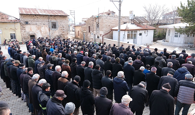 Vali H. Engin Sarıibrahim Hatice Kılbasanlı'nın Cenaze Namazına Katıldı