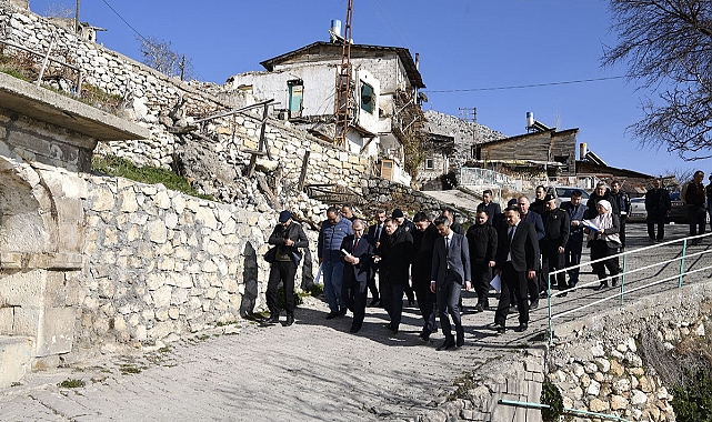 Vali Sarıibrahim Ermenek İlçesini Ziyaret Etti