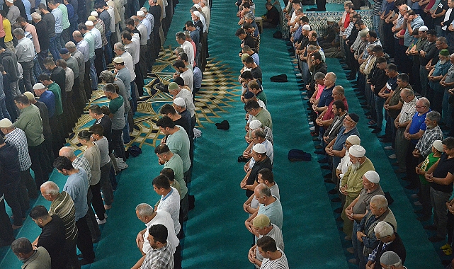 Karaman'da Ramazan Ayında 13 Camide Teravih Namazları Hatimli Kılınacak