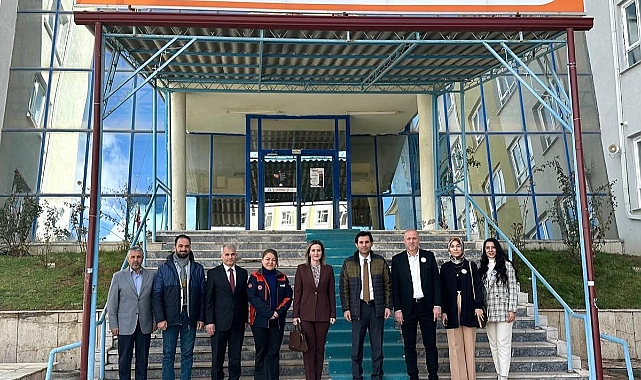 Öğrencilerden Filistine Yardım Eli