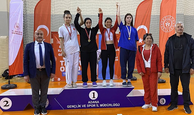 Tekvandocular Adana'dan Madalyayla Döndü