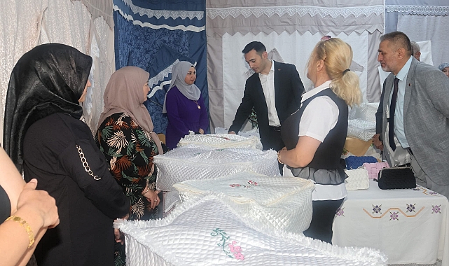Kazımkarabekir'de El Sanatları Sergisi Açıldı