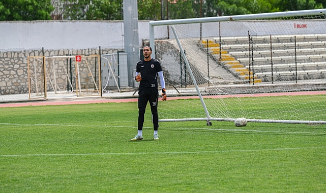 Mertcan İmzayı Attı. Kayseri Kampına Katıldı