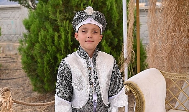 Okyanus Oğuz Erkekliğe İlk Adımını Attı