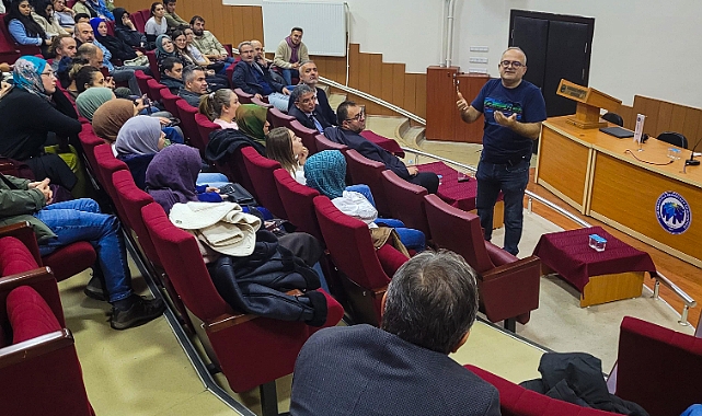 KMÜ Matematik Topluluğu’ndan Etkileyici Söyleşi: “Kara Deliklerden Evrenin Başlangıcına”