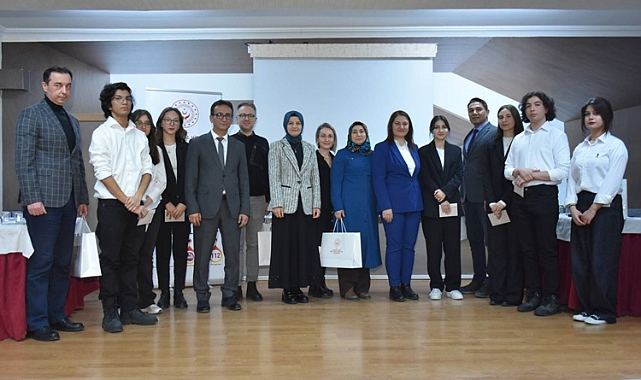 Karaman’da Farkındalık Münazarası: Meslek Seçiminde Cinsiyetin Rolü Tartışıldı