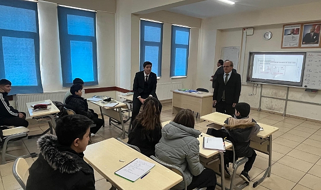 Kaymakam Erdoğan’dan, Öğrencilerin Yeteneklerine Tam Not