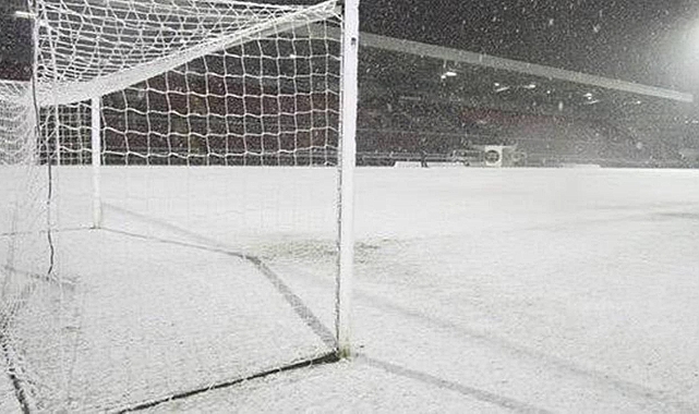 Olumsuz hava koşulları 2. ve 3. lig maçlarını erteletti