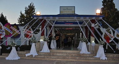 Otağ Düğün Salonu Yıkılıyor