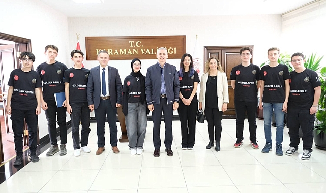 Golden Apple Robotics Takımından Vali Çiçekli'ye Ziyaret