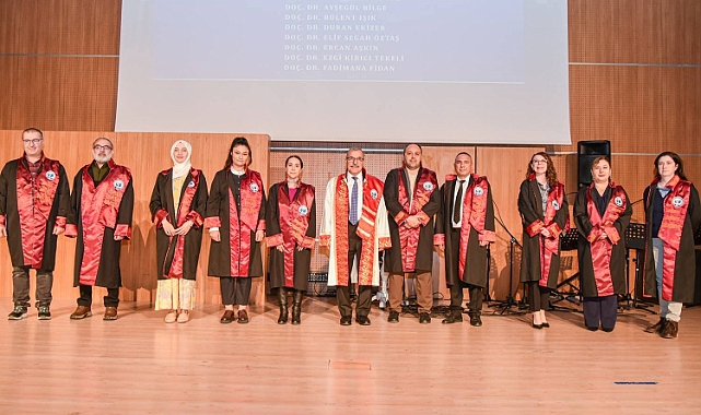 KMÜ'de 'Akademik Performans Ve Cübbe Giyme Töreni' Yapıldı