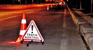 22 Yaşındaki Genç Seyir Halindeki Araçtan Düşerek Öldü