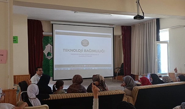 Sarıveliler'de Öğrencilere Eğitim Verildi