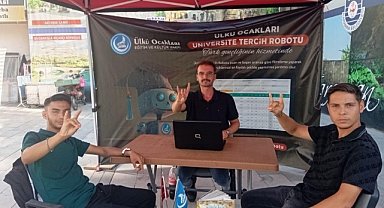 Ülkü Ocakları Tercih Robotu Üniversite Adayı Gençlerin Hizmetinde