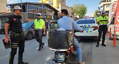 Karaman’da Trafik Güvenliği İçin Kontroller Aralıksız Sürüyor