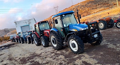 TÜVTÜRK Mobil Hizmetiyle Traktör Vizeleri Köylerimizde Yapılmaya Devam Ediyor