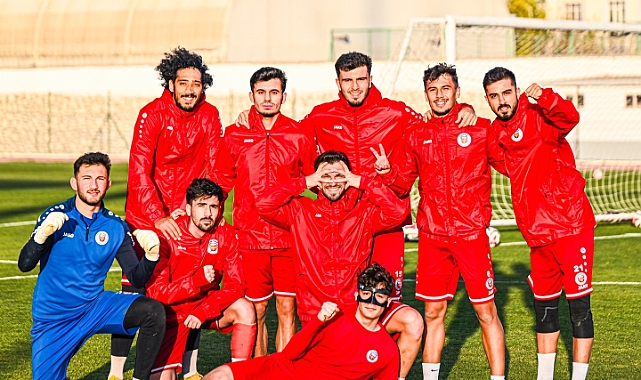 Takımına Destek Ol. Adını Tarihe Yaz