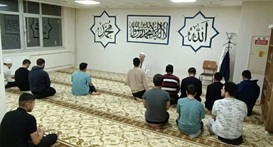 Ramazan Programında Gençler Cami Ve Hayatı Konuştu