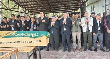 Zehirlenerek Hayatını Kaybeden İki Kardeş Toprağa Verildi
