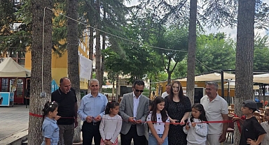 Minik Fırçaların Büyük Dünyası Tuvale Taştı