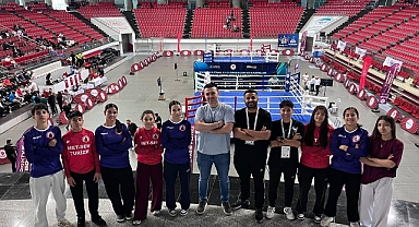Karaman Boks Takımı Kayseri’de Kürsüye Damga Vurdu