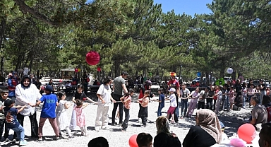 Karaman'da Koruyucu Aile Günü Şenlikle Kutlandı
